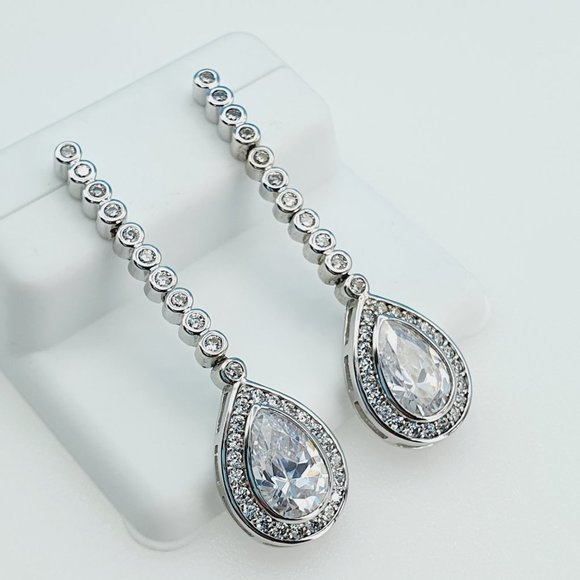 "925 Sterling Silver Cubic Zircon Earrings, UU1P7A7023 - Picture 9 of 11